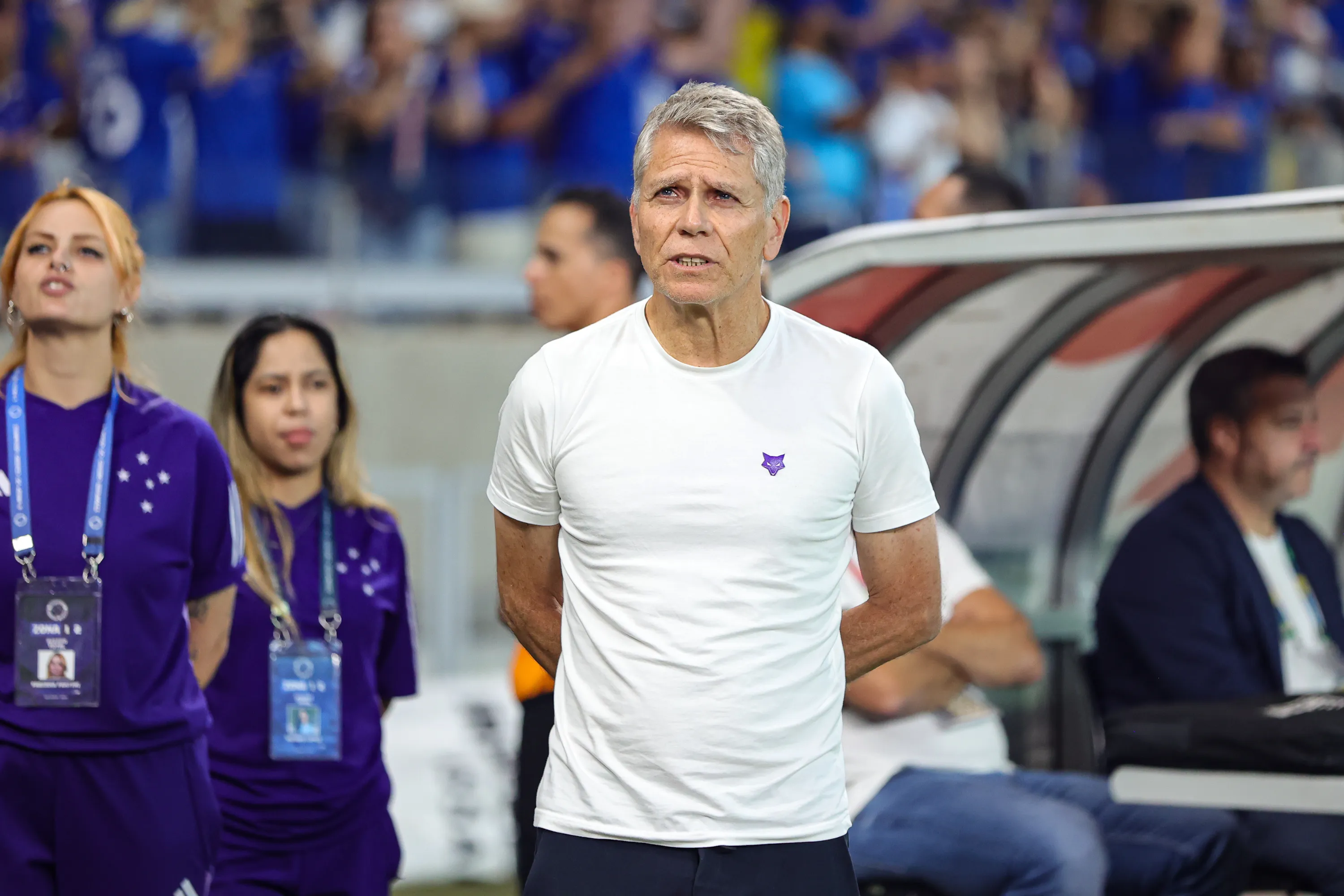 Foto: Gilson Lobo/AGIF – Paulo Autuori em ação pelo Cruzeiro no Campeonato Brasileiro.