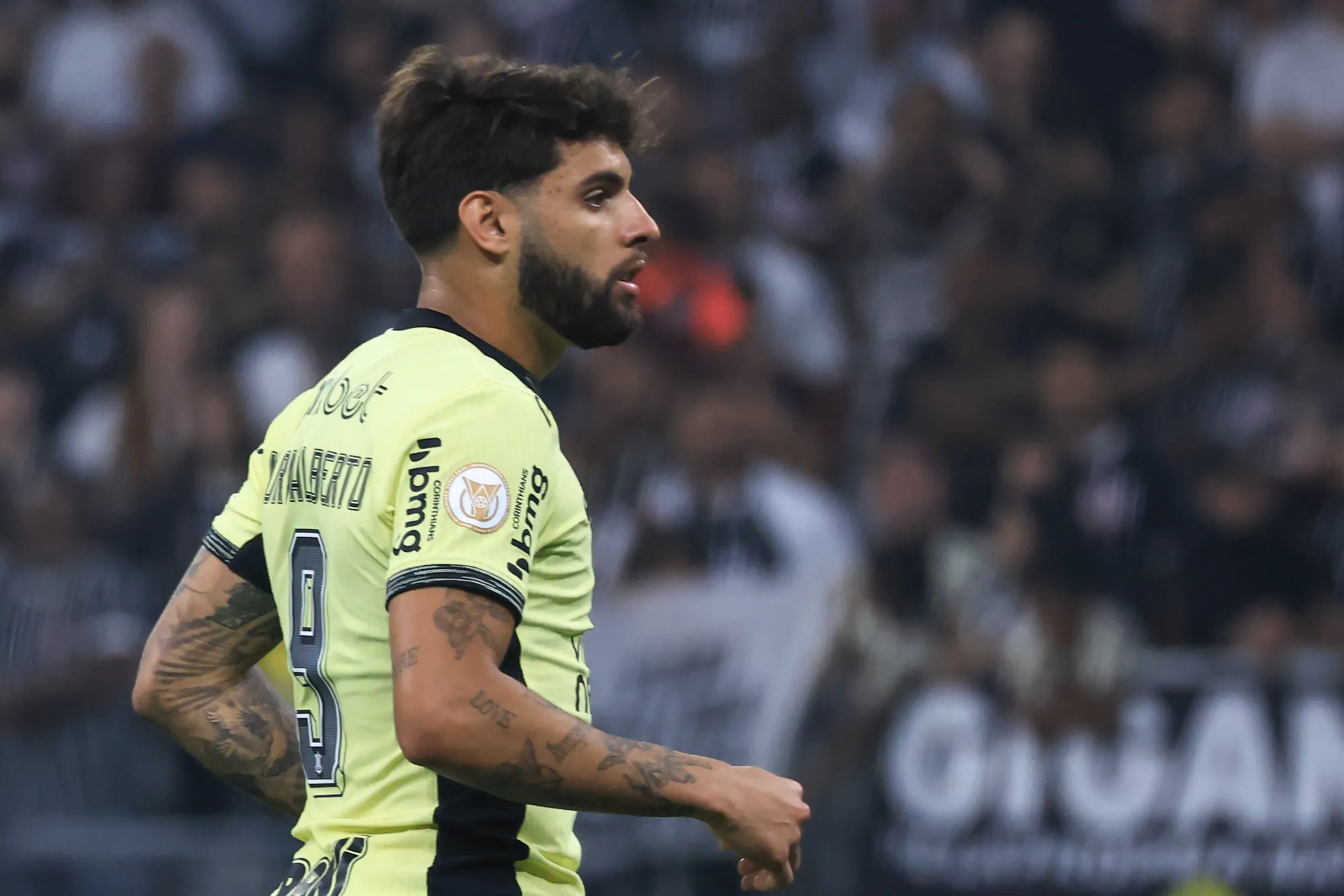 Yuri Alberto terá que cumprir suspensão no duelo contra o Inter, Foto: Marcello Zambrana/AGIF
