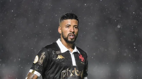 Paulinho jogador do Vasco durante partida contra o São Paulo em São Januário pelo campeonato Brasileiro A 2023. Foto: Thiago Ribeiro/AGIF