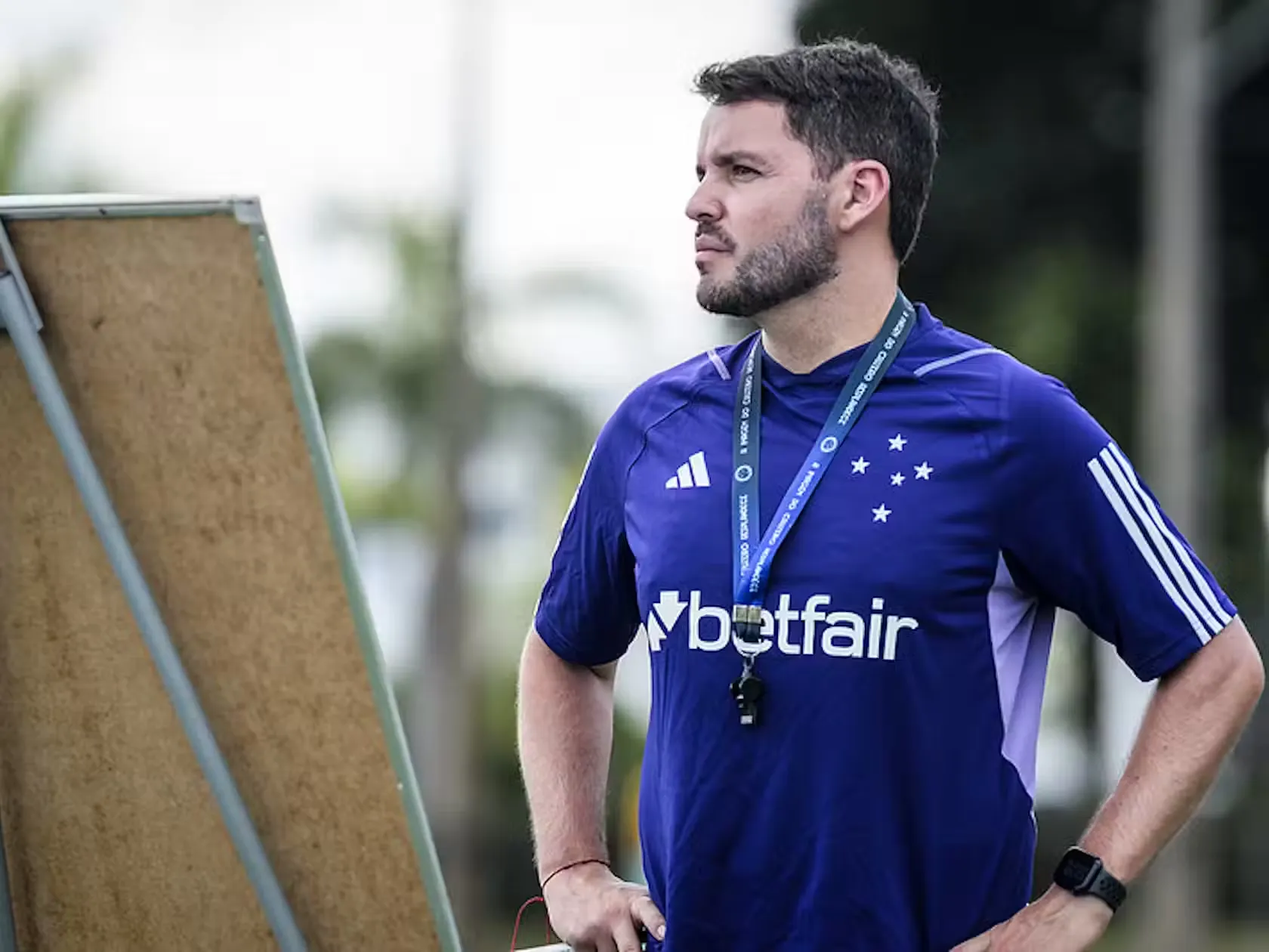 Nicolás Larcamón – Técnico do Cruzeiro – Foto: Twitter/Cruzeiro