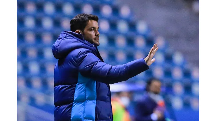 Larcamón - (Photo by Manuel Velasquez/Getty Images)