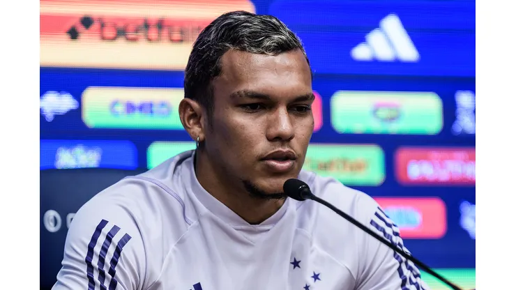 Cruzeiro traz informação inesperada sobre situação de Gabriel Verón