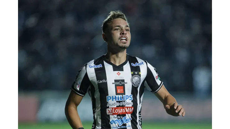 Foto: João Vitor Rezende Borba/AGIF - Atheltico rescinde contrato de Dudu Scheit.