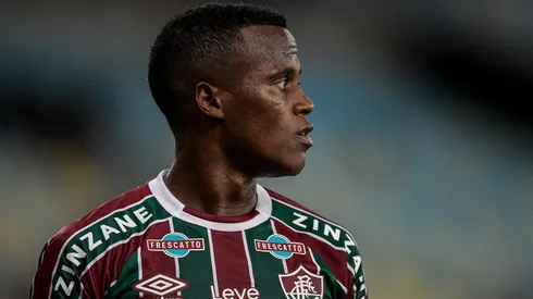 Foto: Thiago Ribeiro/AGIF – Arias toma decisão fundamental sobre seu futuro.
