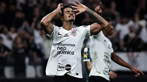 Lucas Verissimo jogador do Corinthians lamenta durante partida contra o America-MG no estadio Arena Corinthians pelo campeonato Brasileiro A 2023. Fabio Giannelli/AGIF