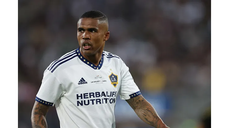 Douglas Costa no LA Galaxy - (Photo by Matthew Ashton - AMA/Getty Images)