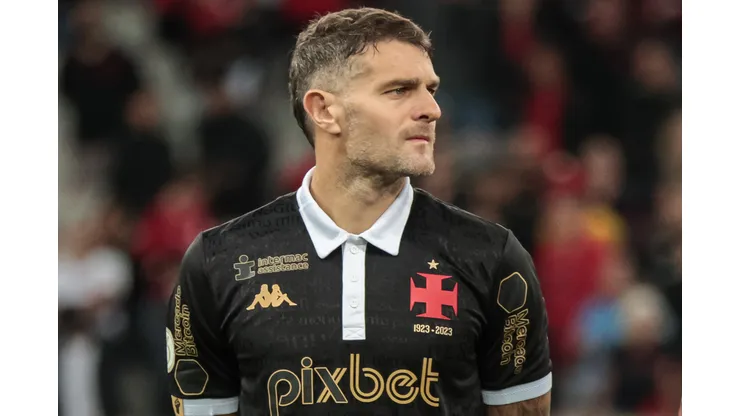 Foto: Robson Mafra/AGIF - Vegetti fala sobre futuro no Vasco.