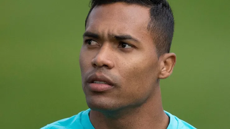 Treino da Seleção Brasileira na Granja Comary. Alex Sandro. Lucas Figueiredo/CBF