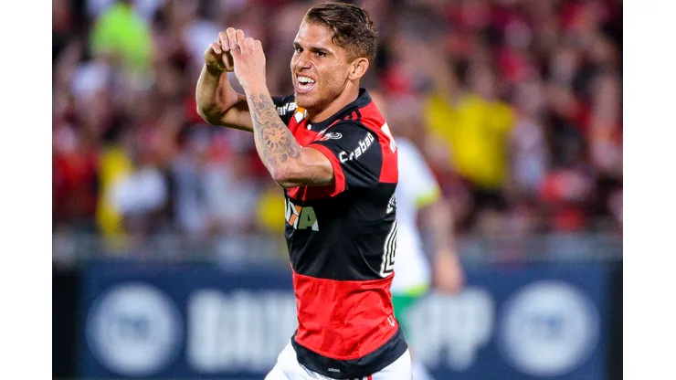 Cuellar jogando pelo Flamengo pelas oitavas de final Copa Sul-Americana 2017. Foto: Fernando Soutello/AGIF
