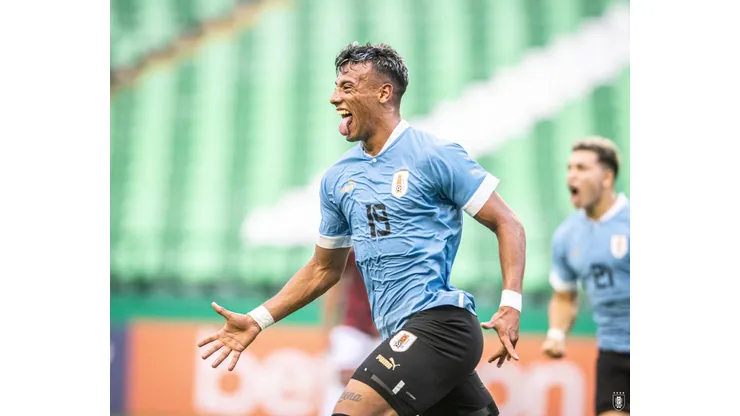 Foto: Divulgação/Federação Uruguaia - Luciano Rodríguez fala sobre interesse do Vasco.