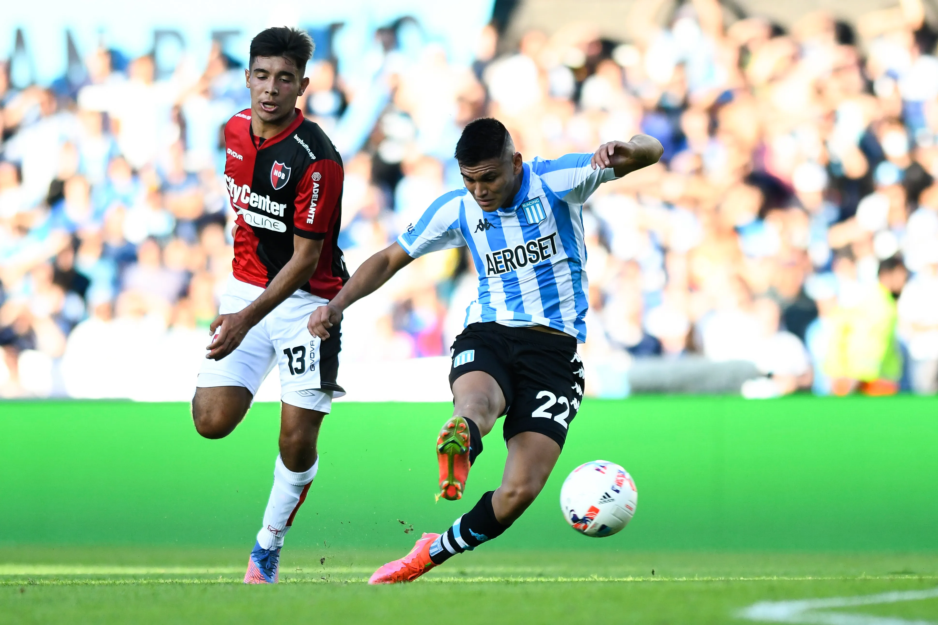 Sforza pode jogar no Vasco em 2024. Foto: Rodrigo Valle/Getty Images