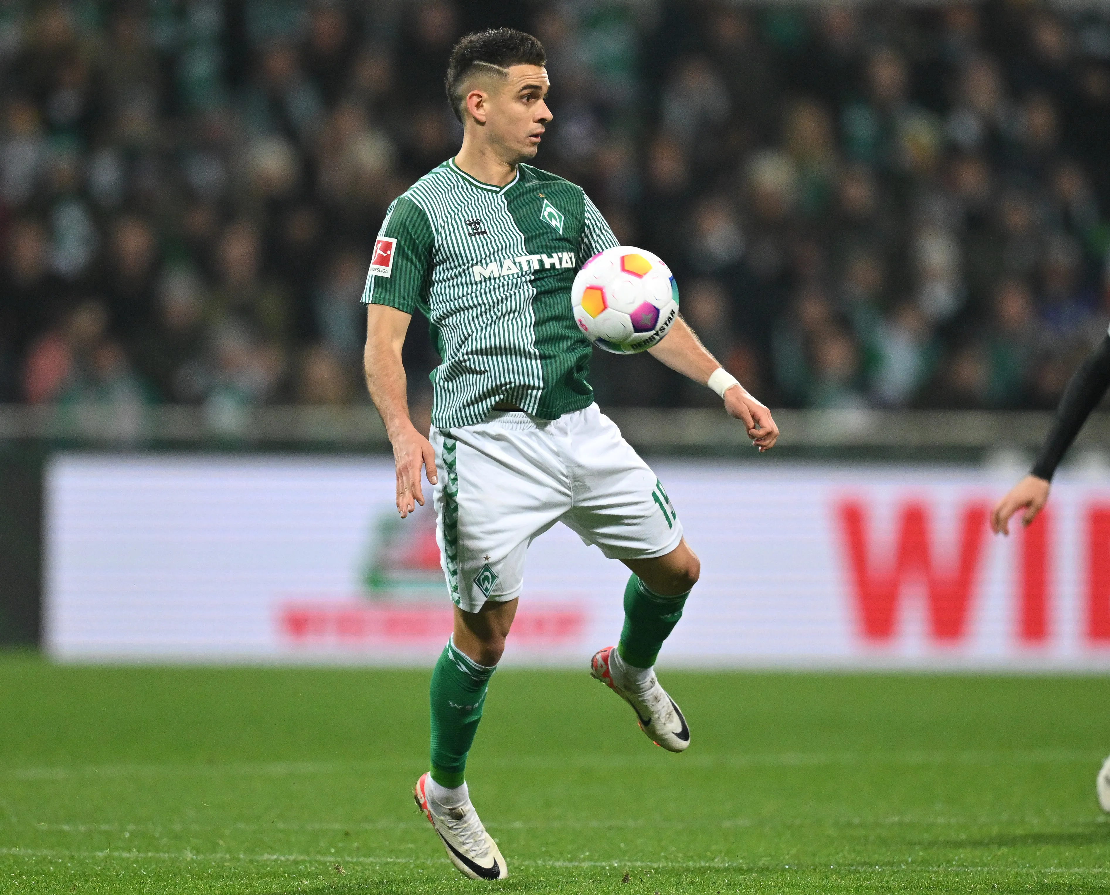 Rafael Borré do Bremen. Foto: Stuart Franklin/Getty Images