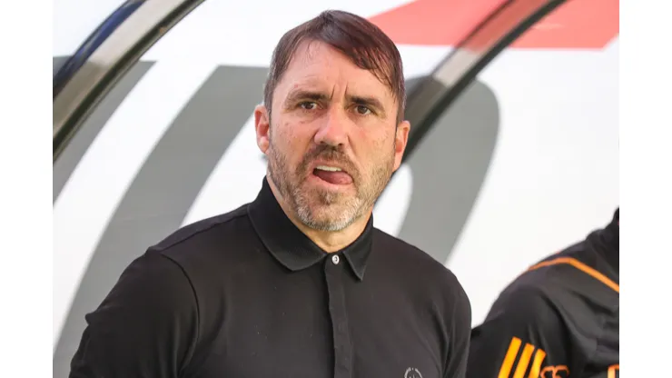 Eduardo Coudet tecnico do Internacional durante partida contra o Cruzeiro no estadio Mineirao pelo campeonato Brasileiro A 2023. Gilson Lobo/AGIF