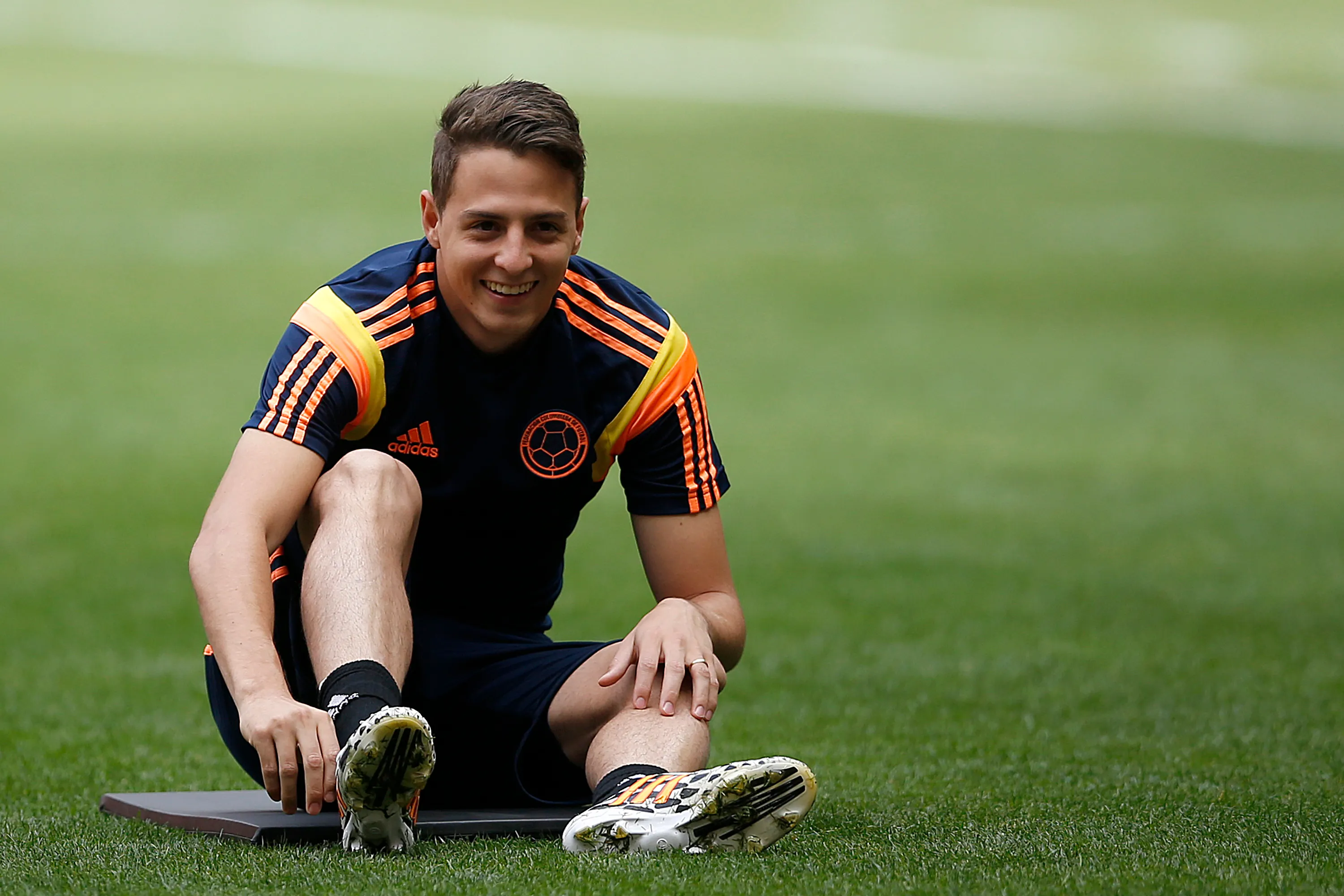 Santiago Arias durante treino da Selecao Colombiana no Estadio Mane Garrincha. Wagner Meier/AGIF