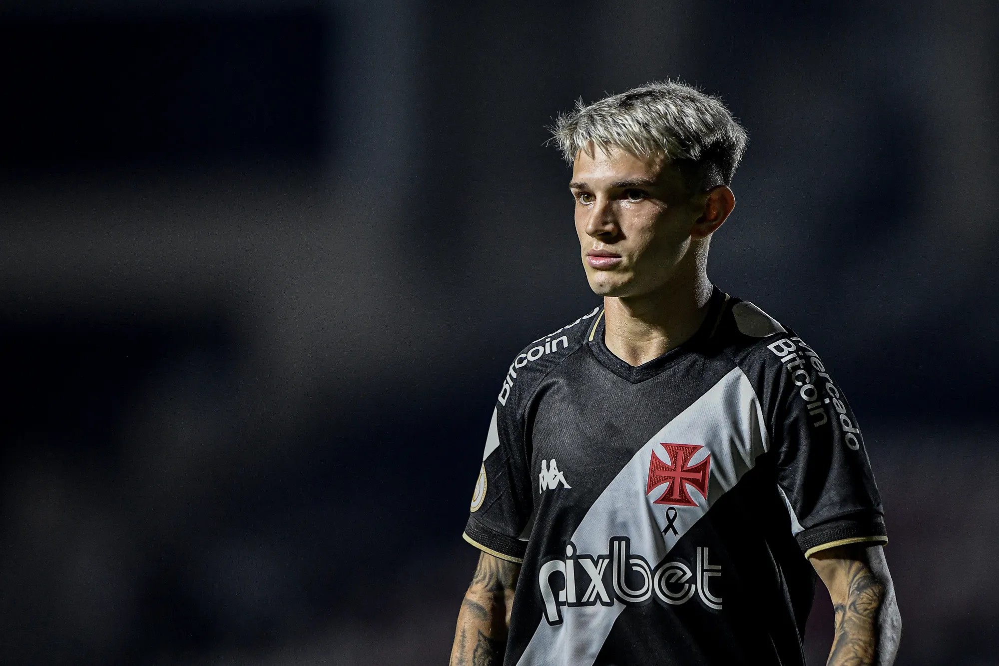 Luca Orellano interessa ao Cruzeiro. Foto: Thiago Ribeiro/AGIF