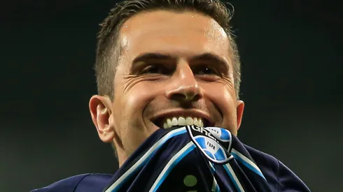 Marcelo Grohe,jogador do Gremio comemora gol durante partida no Mineirao. Foto: Thomas Santos/AGIF