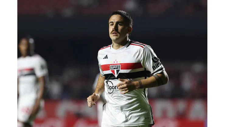 Gabriel Neves se pronuncia oficialmente no Instagram. Foto: Rubens Chiri / saopaulofc.net