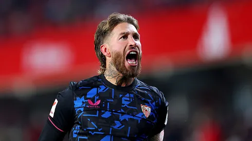 Foto: Fran Santiago/Getty Images – Sergio Ramos comemorando em partida do Sevilla pela LaLiga EA Sports