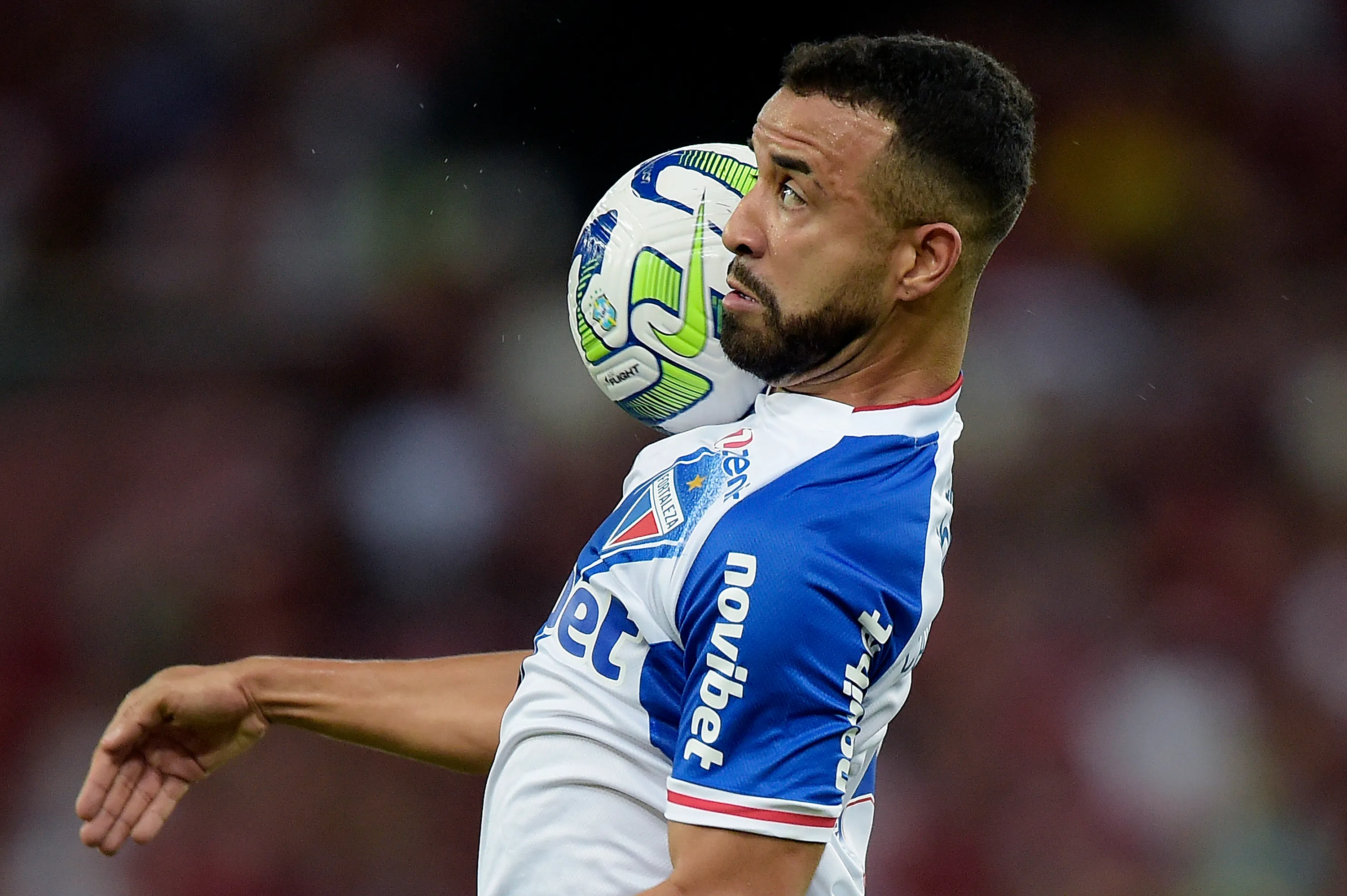 Caio Alexandre vai jogar no Bahia por cinco temporadas. Foto: Alexandre Loureiro/Getty Images