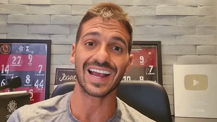 Flamengo fecha acordo e atacante assina em definitivo- Foto: Reprodução/YouTube.