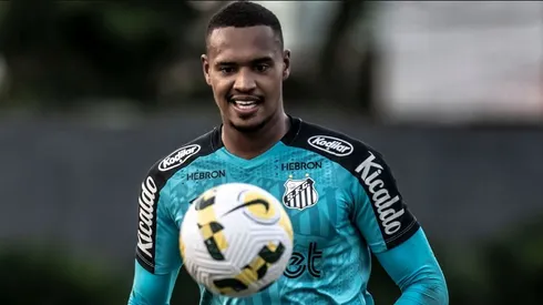 John em sua passagem pelo Santos. Foto: Ivan Storti/Santos FC