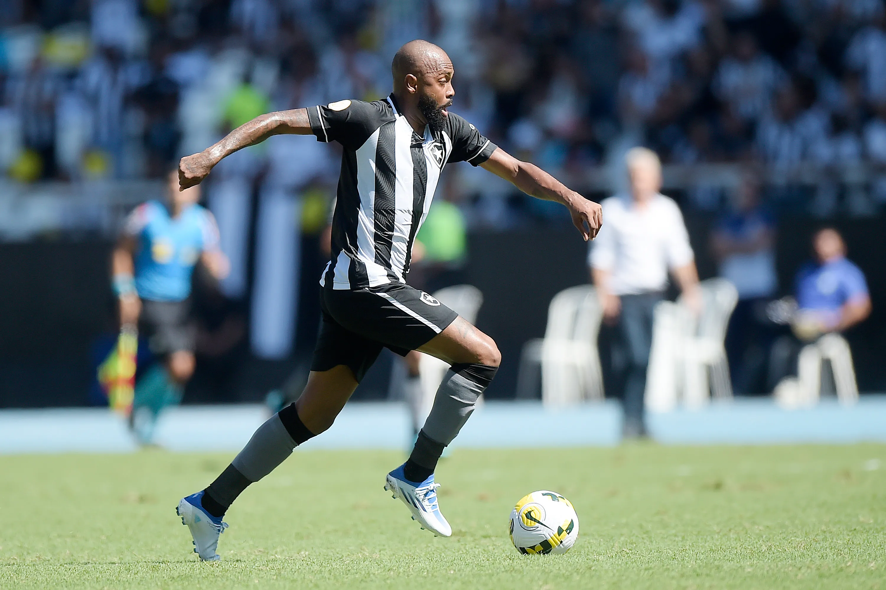 Chay entra no radar da Portuguesa-SP. Foto: Alexandre Loureiro/Getty Images