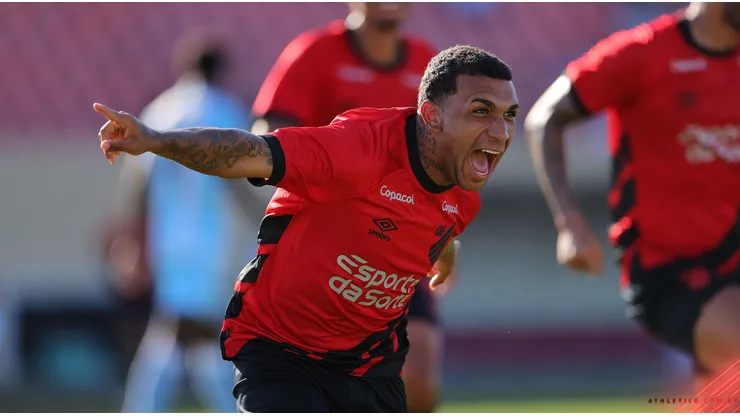 Foto: José Tramontin/athletico.com.br - Petterson seu primeiro gol pelo Athletico.