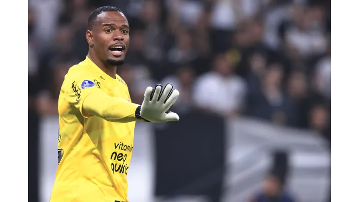 Carlos Miguel classifica como “injusto” situação do Corinthians após ‘vacilo’ em derrota. Ettore Chiereguini/AGIF