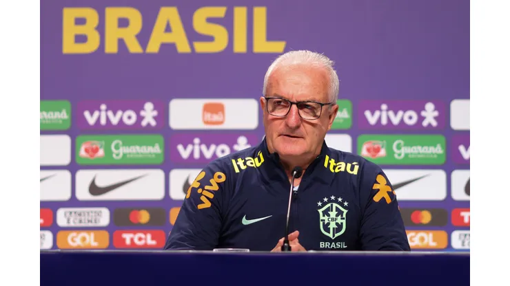 Treinador da Seleção monitora ex-Flamengo - Foto: Lucas Figueiredo/Getty Images