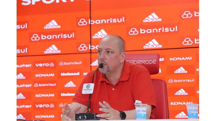 Foto: Ricardo Duarte/Internacional - Barcellos atualiza situação de Fernando.
