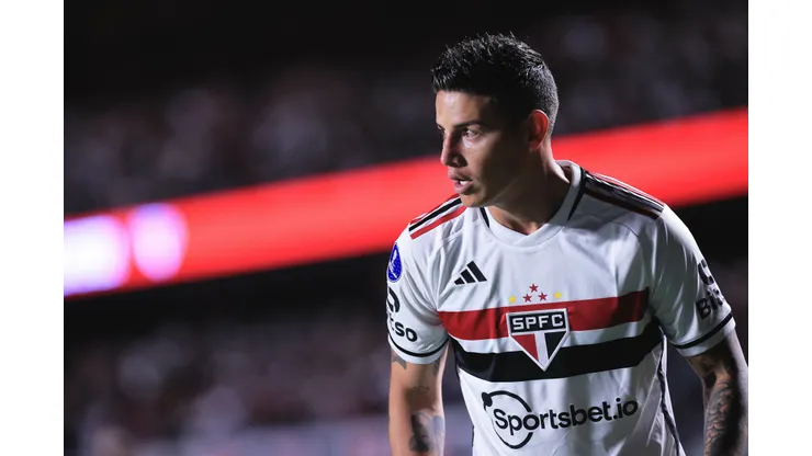 Foto: Ettore Chiereguini/AGIF - Desempenho de James nos treinamentos vem á tona.