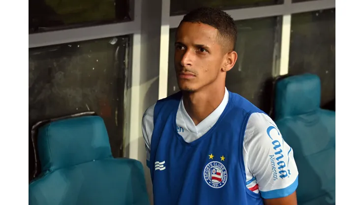 Luciano Juba, lateral do Bahia. Foto: Walmir Cirne/AGIF