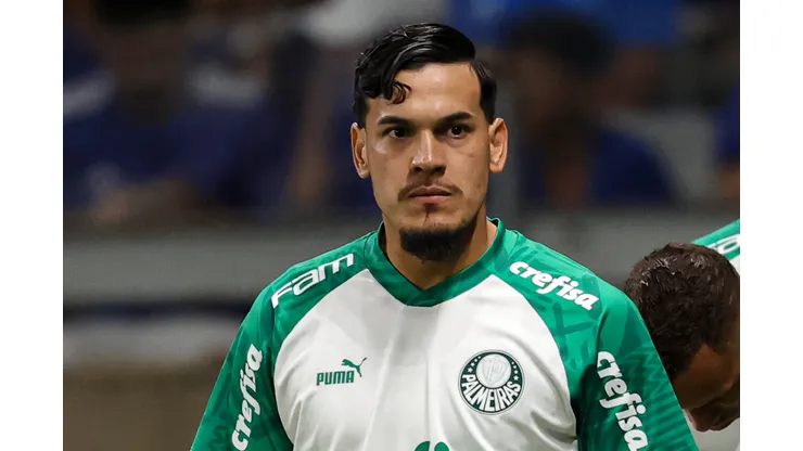 Gustavo Gómez saiu machucado contra o Corinthians - Foto: Gilson Lobo/AGIF