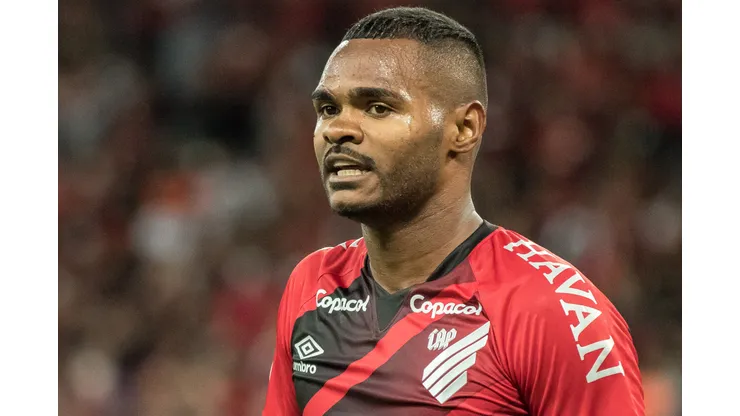 Nikao durante partida contra o Cuiaba no estadio Arena da Baixada pelo campeonato Brasileiro A 2021. Foto: Robson Mafra/AGIF