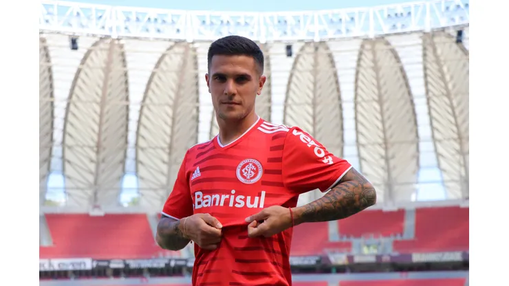 Diretoria toma decisão sobre futuro de Bustos. Foto: Ricardo Duarte/ Internacional