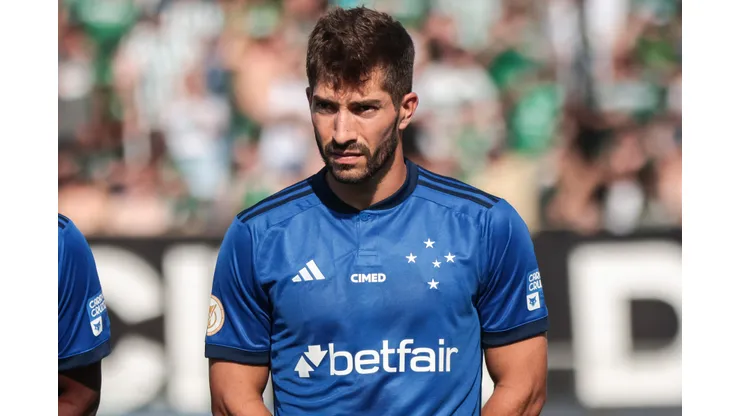 Lucas Silva destacou entrosamento do elenco. Foto: Robson Mafra/AGIF
