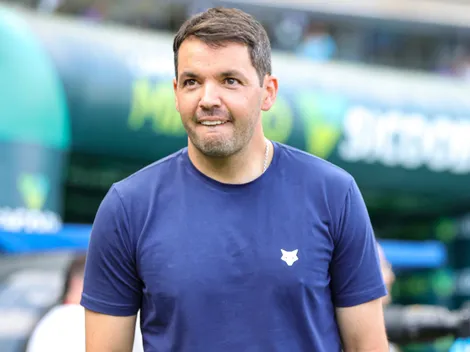 Desfalques no Cruzeiro forçam Larcamón a mexer na escalação do clássico