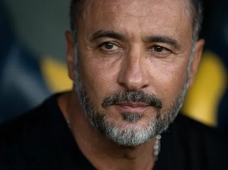 Vítor Pereira surge do nada e faz previsão sobre António Oliveira no Corinthians
