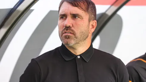 MG – BELO HORIZONTE – 05/11/2023 – BRASILEIRO A 2023, CRUZEIRO X INTERNACIONAL – Eduardo Coudet tecnico do Internacional durante partida contra o Cruzeiro no estadio Mineirao pelo campeonato Brasileiro A 2023. Foto: Gilson Lobo/AGIF