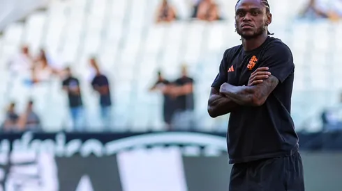 Luiz Adriano é reservar no elenco de Coudet. Foto: Fabio Giannelli/AGIF