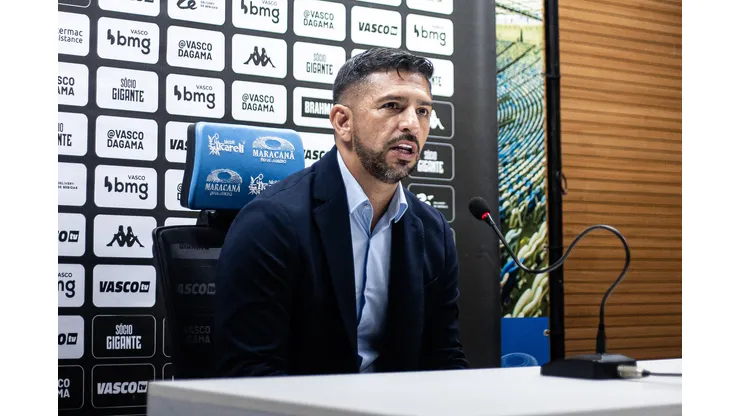 Foto: Leandro Amorim/Vasco - Emiliano Díaz fala sobre Rayan no Vasco.