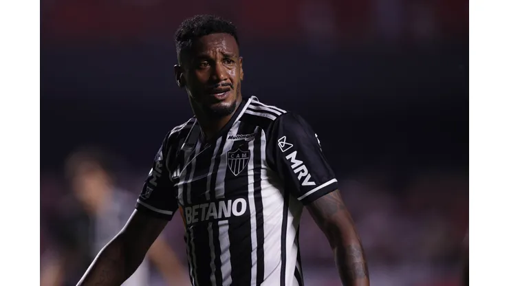 Edenílson vira preocupação no Atlético-MG. Foto: Ettore Chiereguini/AGIF