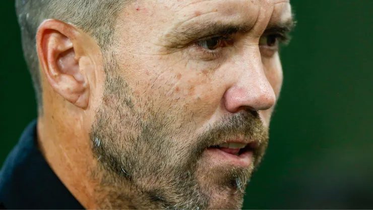 Eduardo Coudet tecnico do Internacional durante partida contra o Gremio no estadio Beira-Rio pelo campeonato Libertadores 2020. Foto: Jeferson Guareze/AGIF