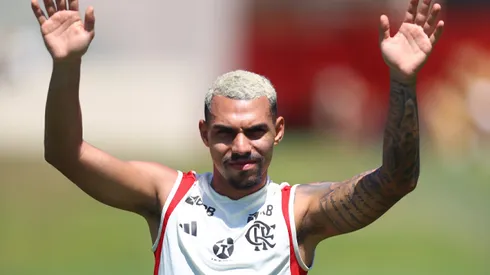 Matheuzinho, lateral do Flamengo. Foto: Gilvan de Souza / Flamengo