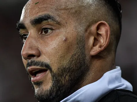 AGORA! Payet é 'alertado' que atacante pode chegar ao Vasco 