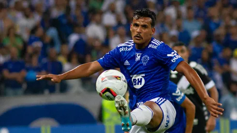 Kaiki trás ‘dor de cabeça’ para o Cruzeiro e desfalca Seleção Brasileira. Fernando Moreno/AGIF