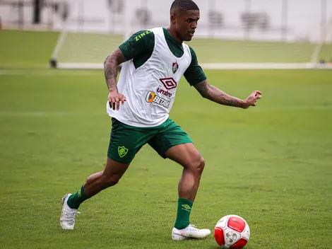 Diniz quebra o silêncio sobre chegada de Douglas Costa no Fluminense 