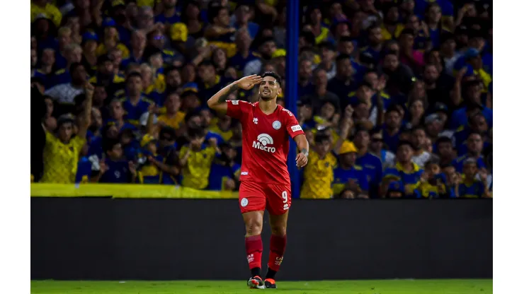 Lucas Passerini, do Belgrano, durante confronto contra o Boca Juniors no Campeonato Argentino de 2024.