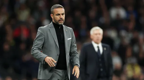Artur Jorge durante confronto contra o Real Madrid na Champions League em 2023.