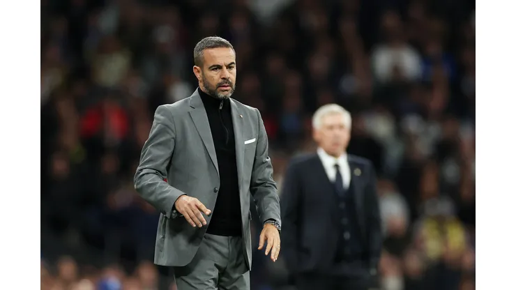 Artur Jorge durante confronto contra o Real Madrid na Champions League em 2023.